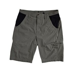 Gramicci Mens 32 Grayson Freedom Shorts Hiking Outdoors Green Tan Actual 34x11.5